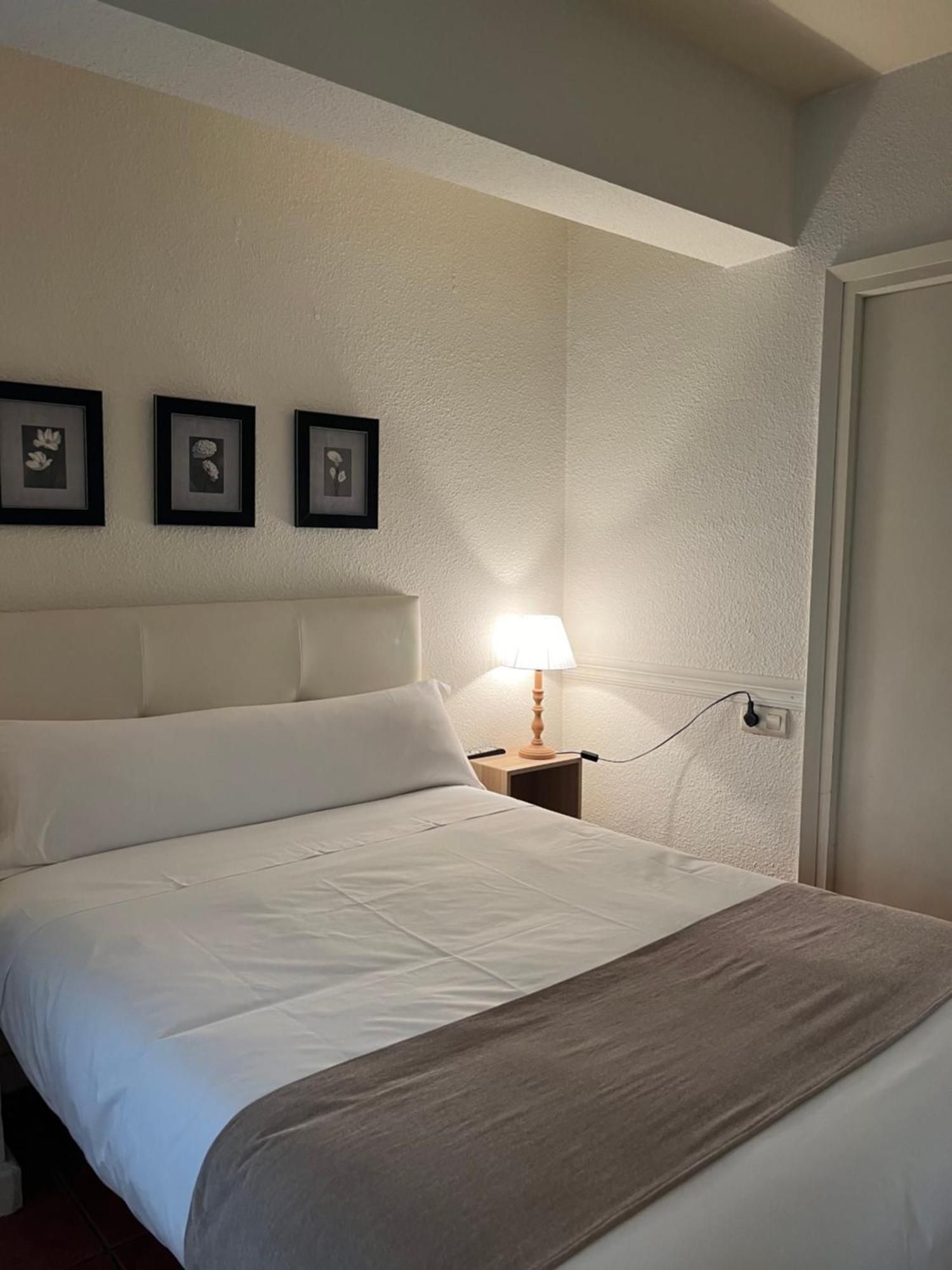 Apartamentos Ubaga Ezcaray Luaran gambar